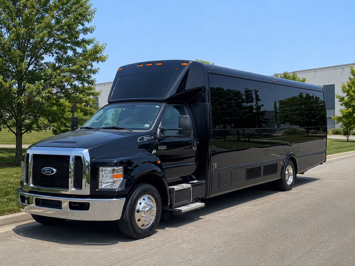 shuttle to buffalo niagara international airport